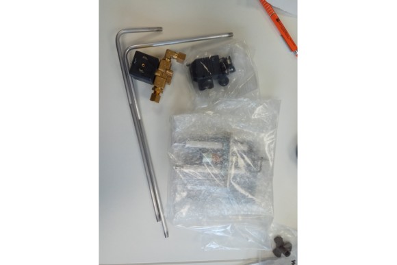 Valvula de gas y cabeza piloto Remeha GAS 350 450