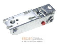 Bisagra izquierda congelador Beko HSA47520