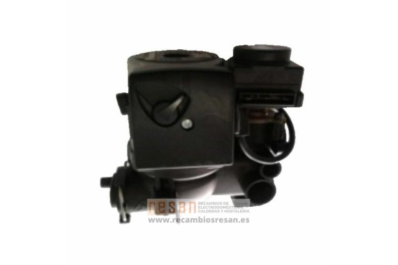 Grupo bomba - tres vias