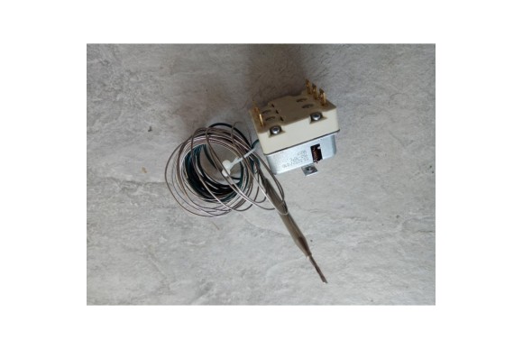 Termostato trifasico EGO 150º 4800 mm.
