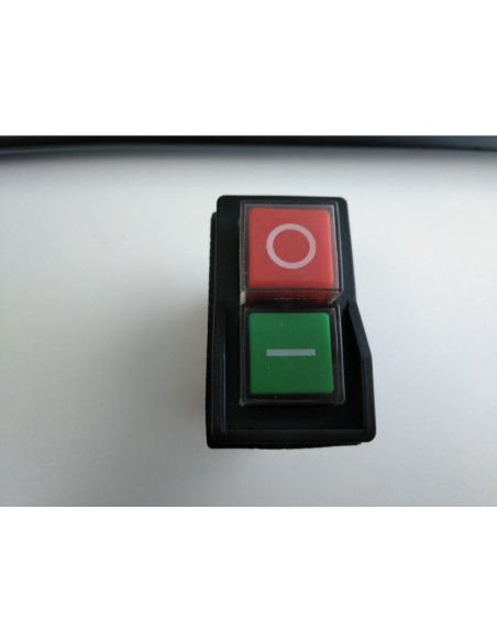 Interruptor cortadora 45x22 rojo-verde 2NO (4pin)
