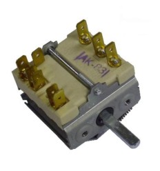 Interruptor ego 0 + 4 posciones 1CO/2NO 230v 16A