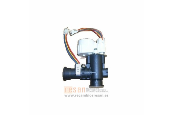 Cuerpo de agua con motor - 87085050180