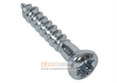 Tornillo contrapeso anterior
