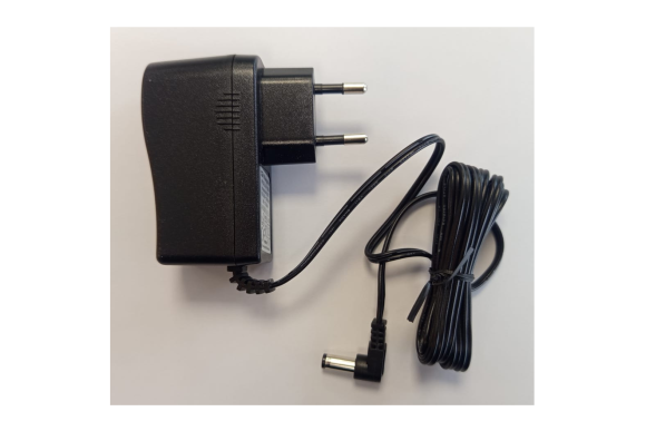 Cargador Orbegozo AP4200